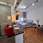 Lindo Estudio Praca Roosevelt